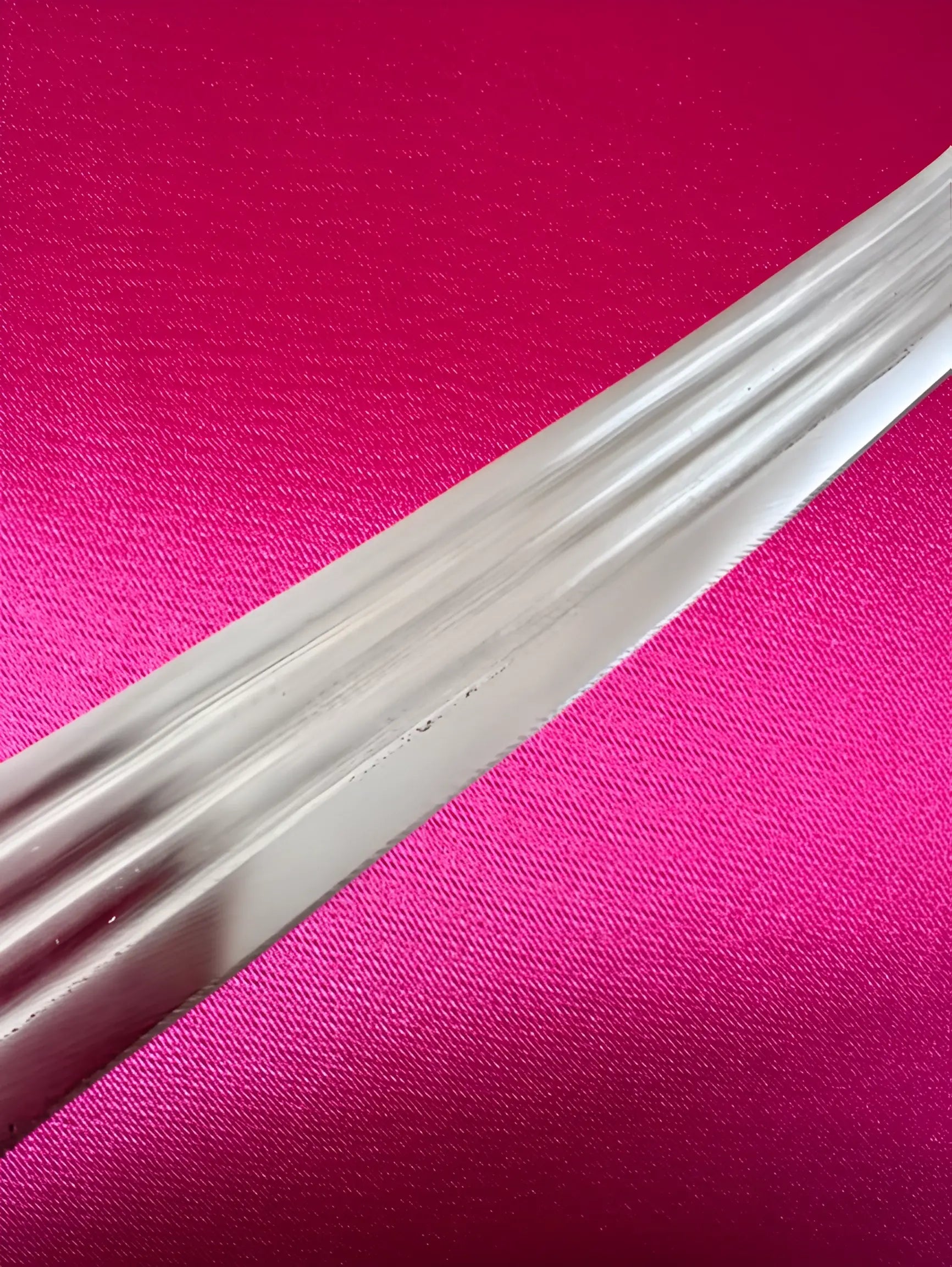 Engraved Chandi Shastar Blade – Close-Up of Edge and Texture