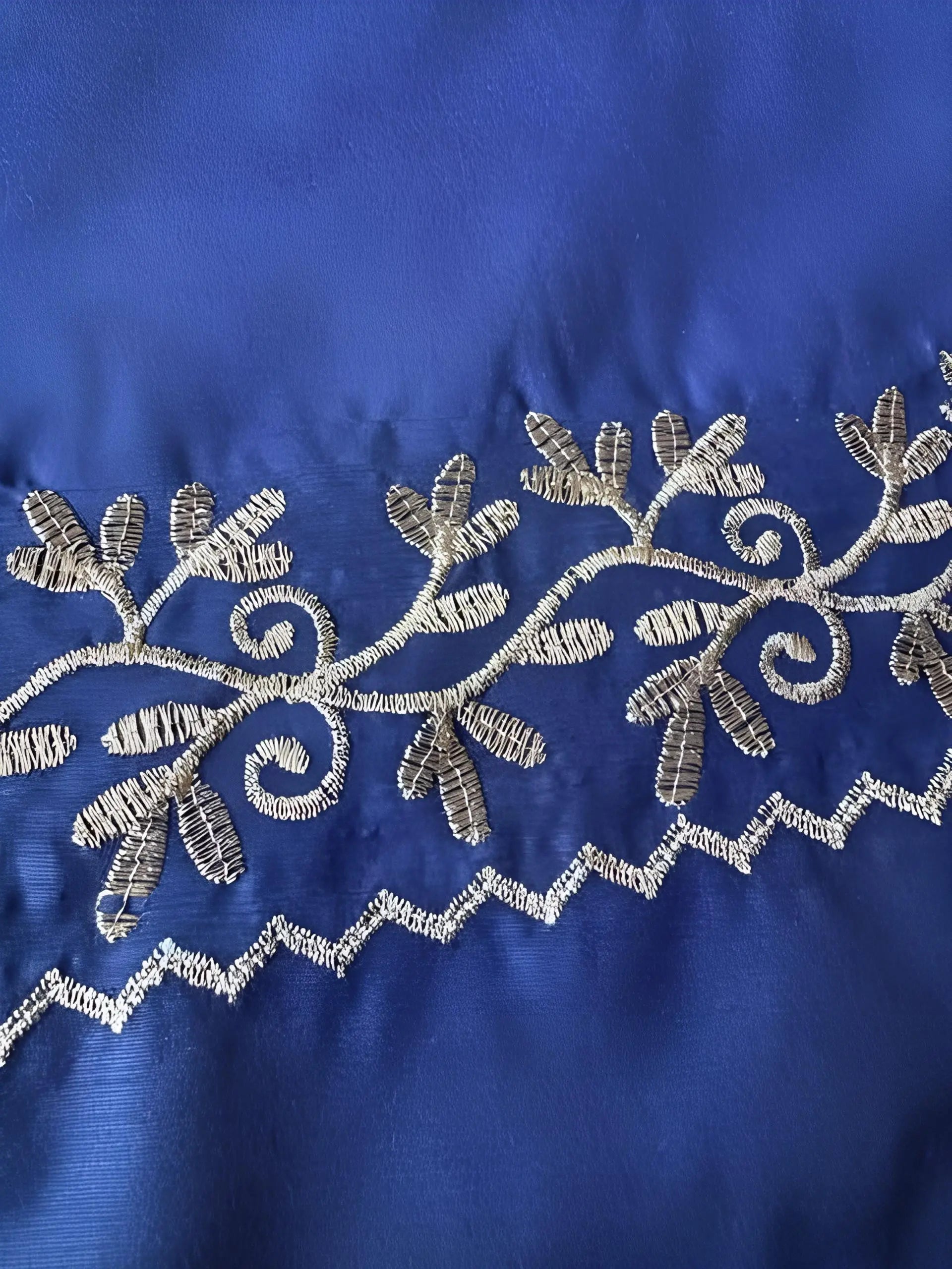 Hazuriya - Navy Blue